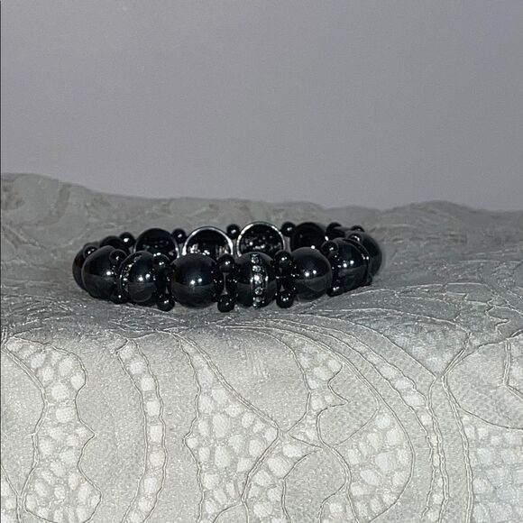 Hematite Bracelet with Rhinestones - Picture 2 of 3